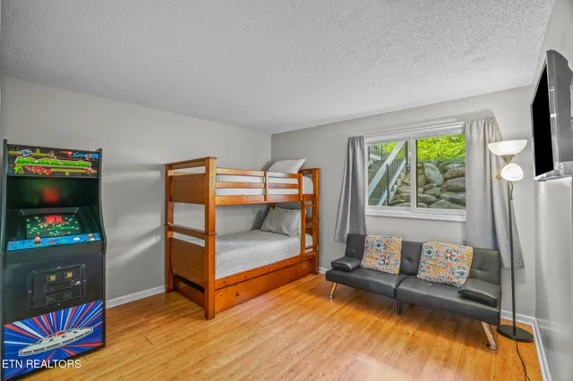 $374,909 | 526 Briarcliff Way, Unit 102, Pigeon Forge, TN 37863