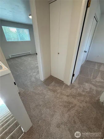 $1,950 | 1017 Ttereve Drive, Unit 3, Everett, WA 98203