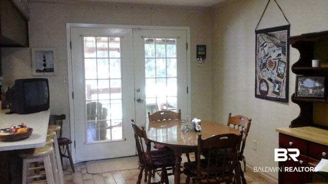812 Bon Secour Avenue Fairhope, AL 36532 - Photo 7 of 31