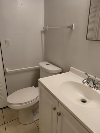 $2,000 | 4225 South 57th Avenue, Unit B, Greenacres, FL 33463