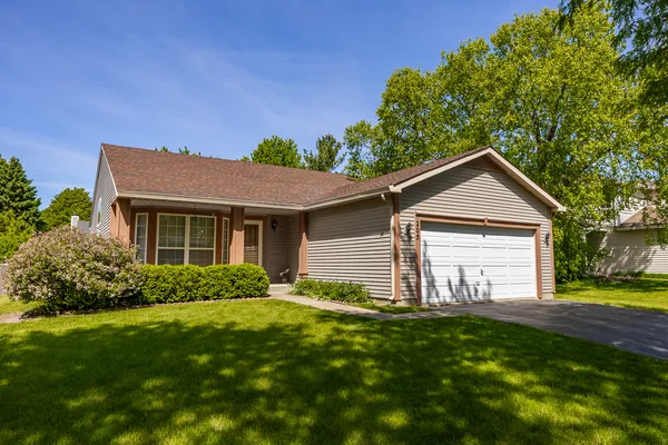 $429,900 | 205 Woodlet Lane, Bolingbrook, IL 60490