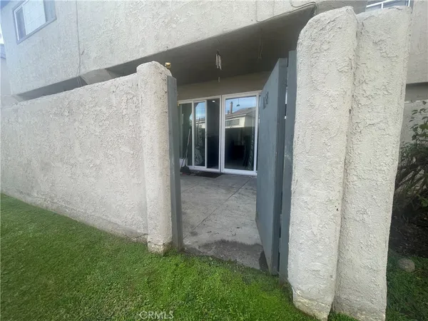 a view of a house with swimming pool