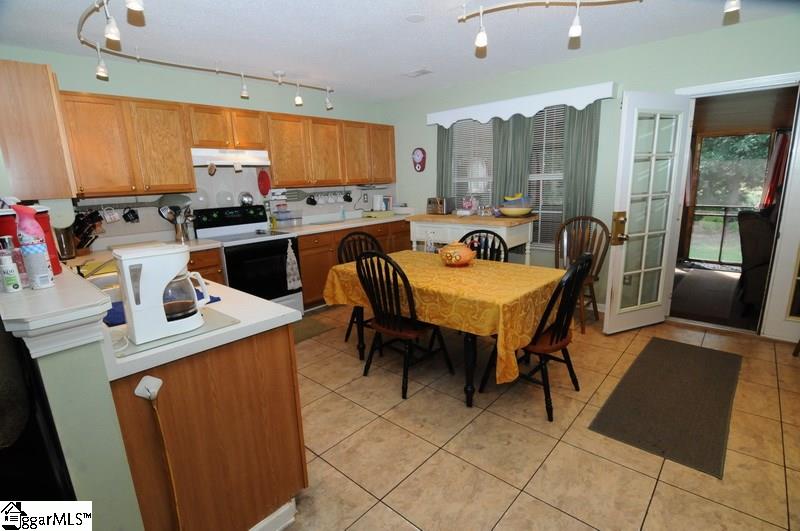 6 Reedy River Way Greenville, SC 29605 - Photo 7 of 22 Gallery Image 7