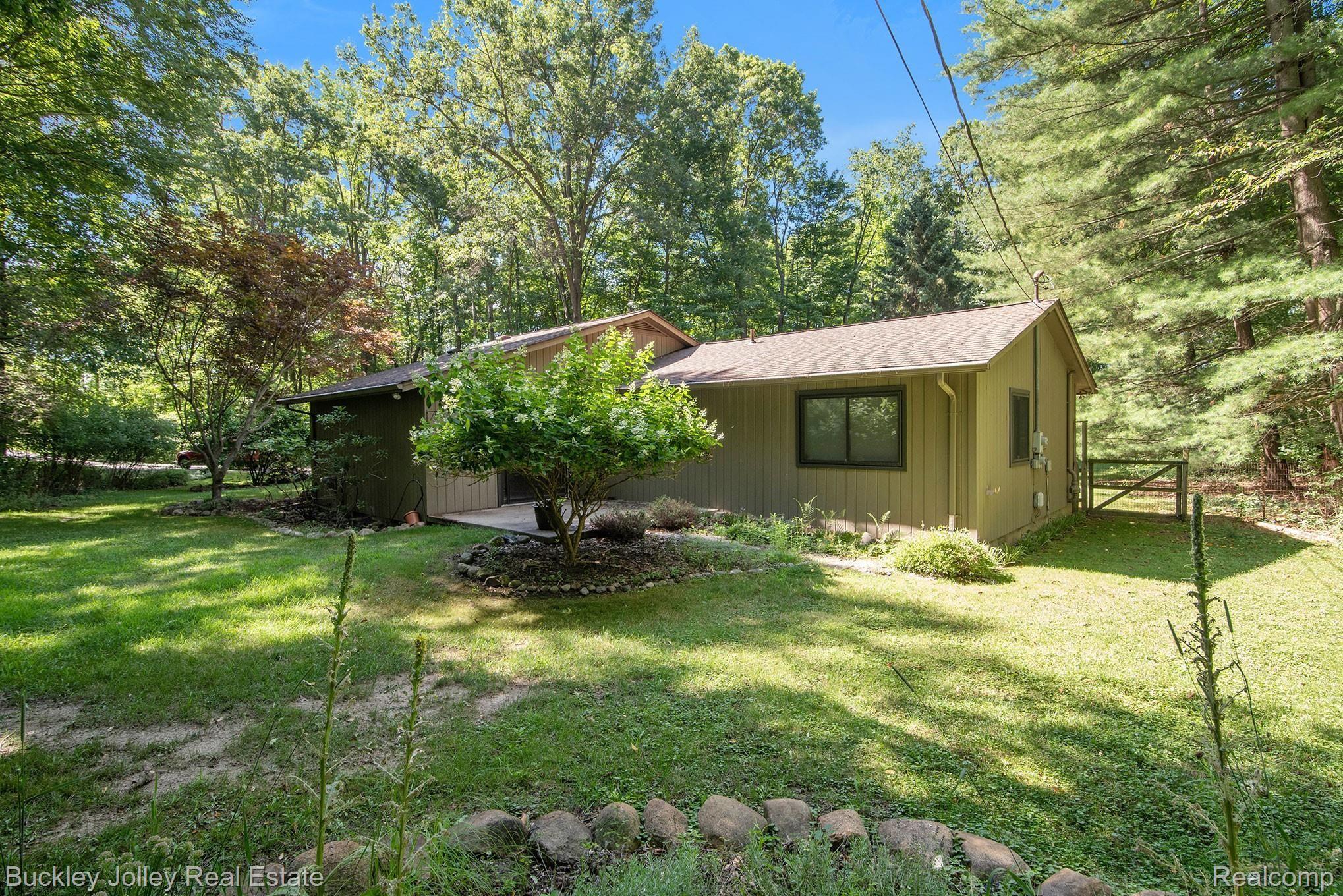3100 Van Amberg Road Brighton, MI 48114 - Photo 18 of 22 Home has a Permanent Generator.jpg