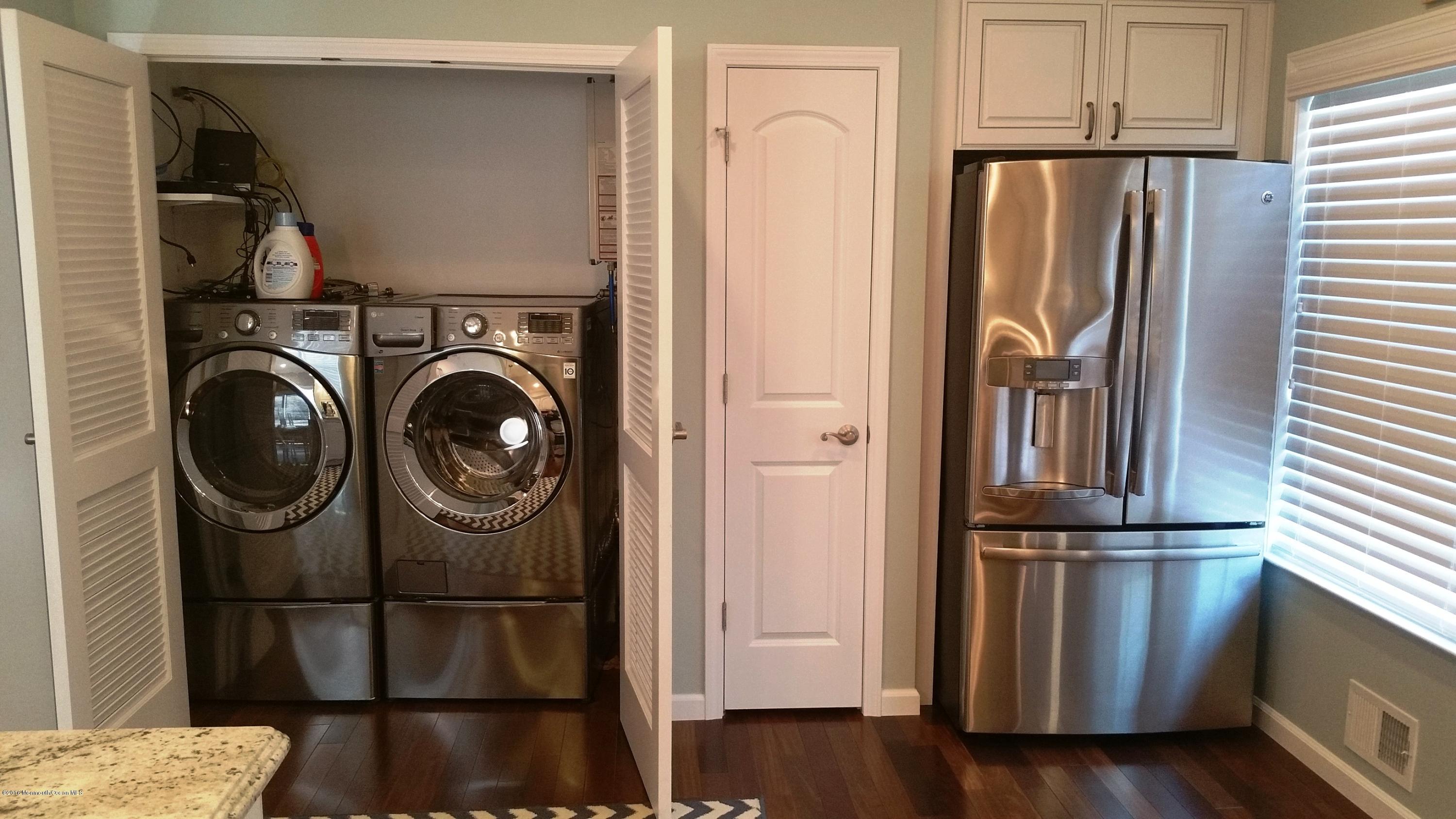 29 Colony Road Seaside Heights, NJ 08751 - Photo 8 of 27 Washer / Dryer