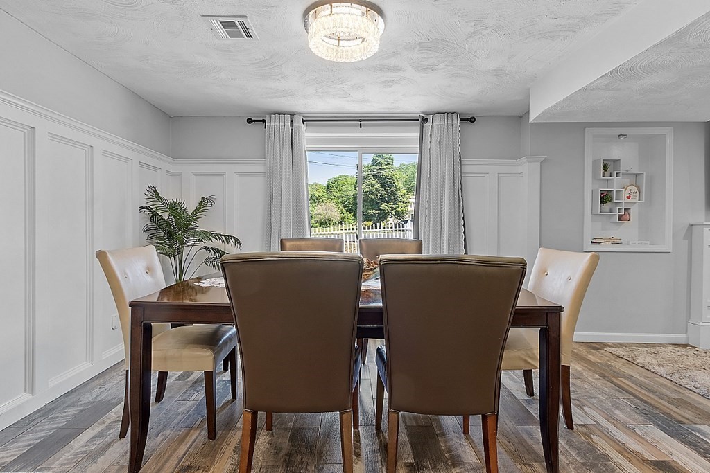 57 Shirley Road Shrewsbury, MA 01545 - Photo 11 of 40 Gallery Image 11