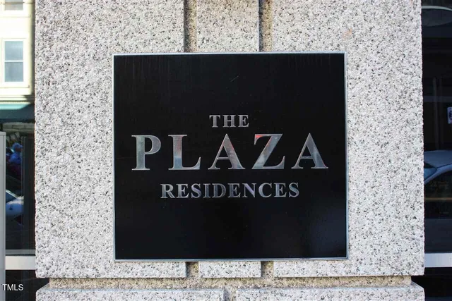 a view of outdoor space