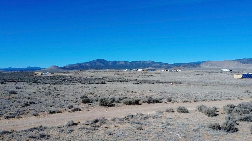2.27ac Container/cabin Home Beryl, UT 84714 - Photo 11 of 24 011.