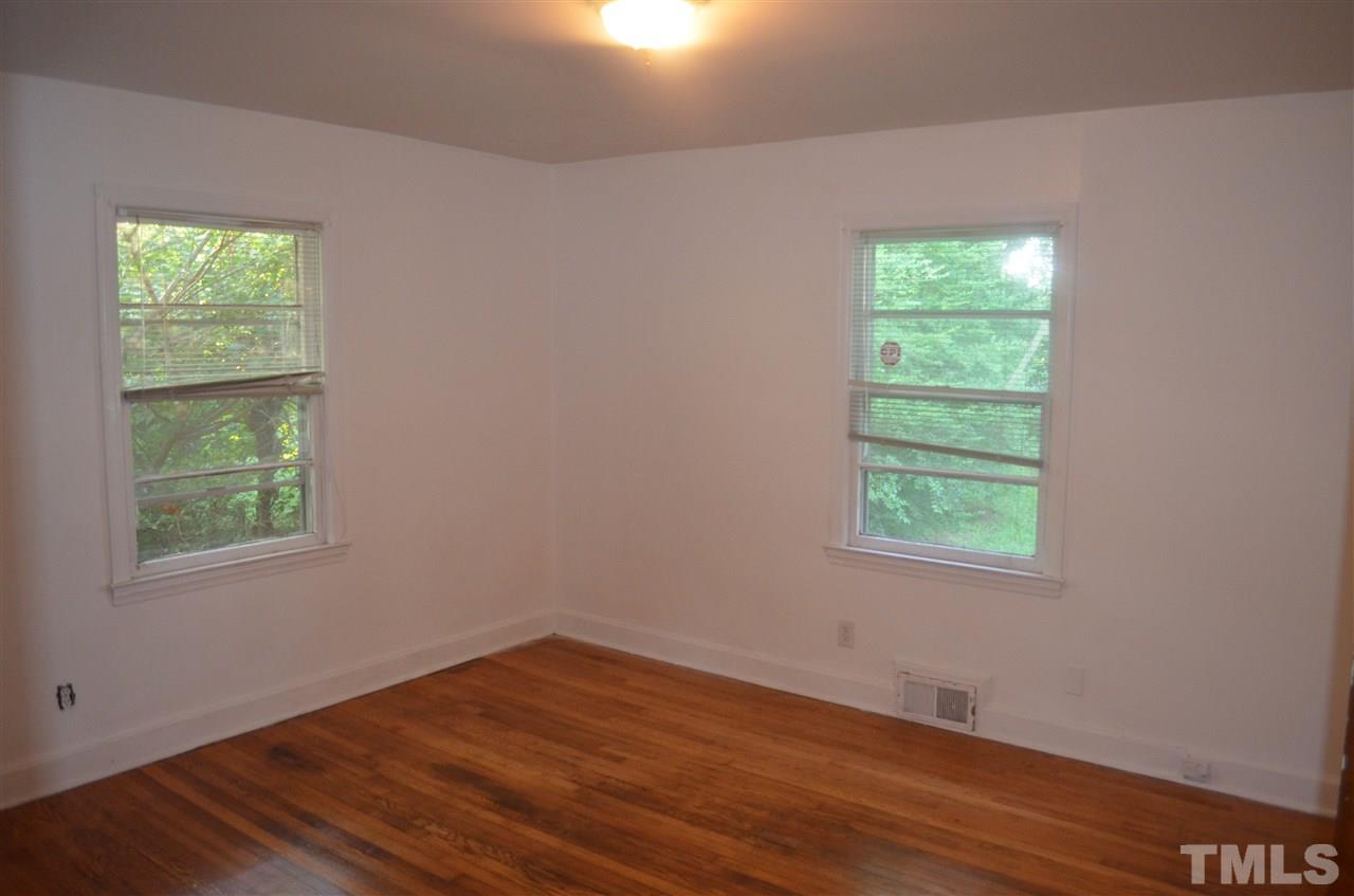 2707 Poole Road Raleigh, NC 27610 - Photo 9 of 11