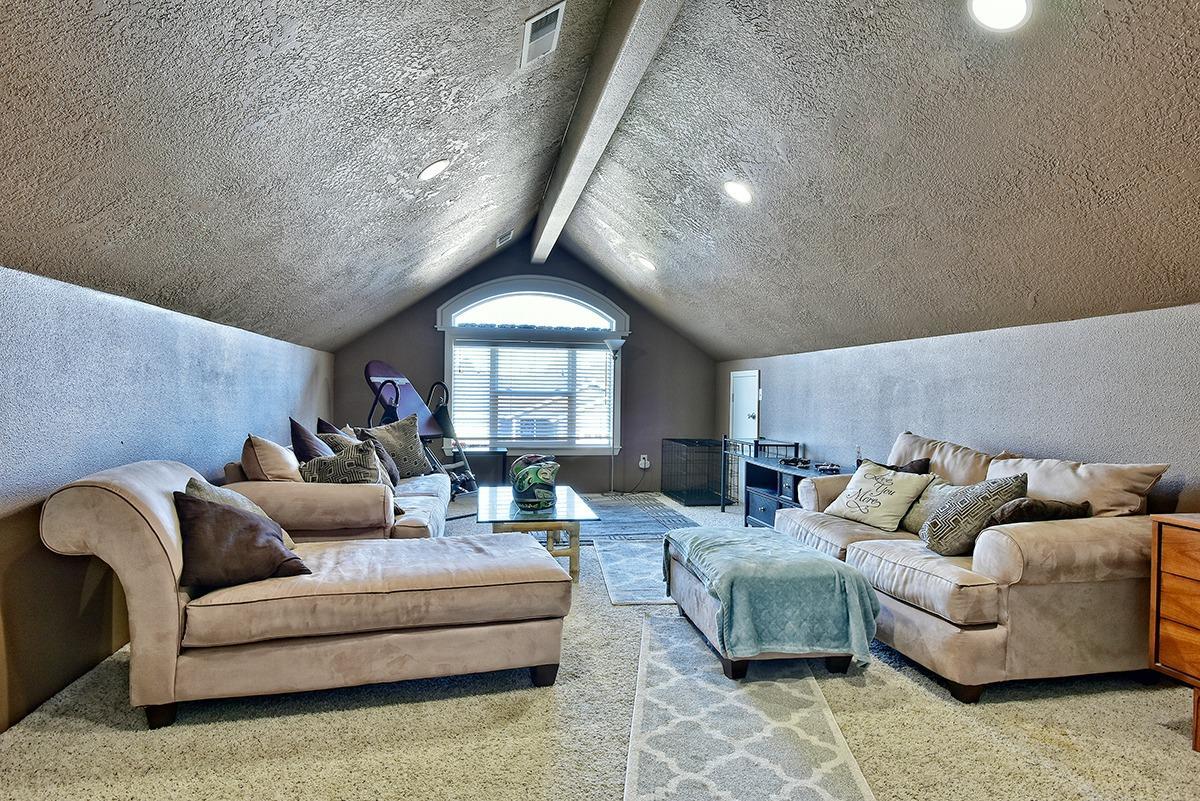 887 Ridgeview Drive Eagle Point, OR 97524 - Photo 14 of 30 Additional Photo