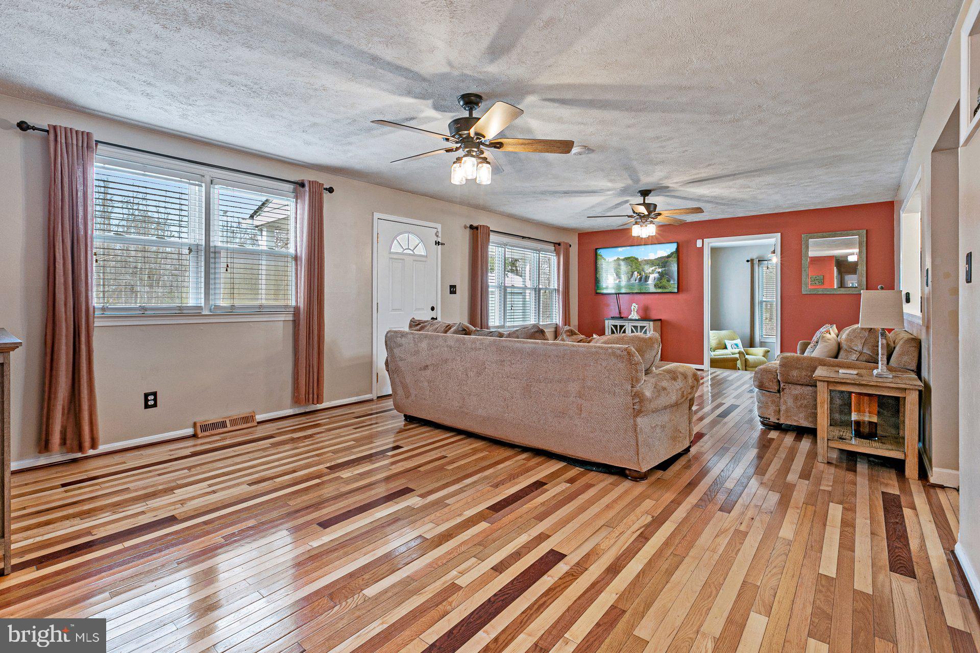 6815 Hawthorne Road La Plata, MD 20646 - Photo 10 of 24 Gallery Image 10