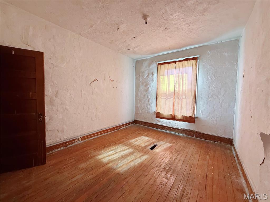 4753 Maffitt Avenue St. Louis, MO 63113 - Photo 6 of 9