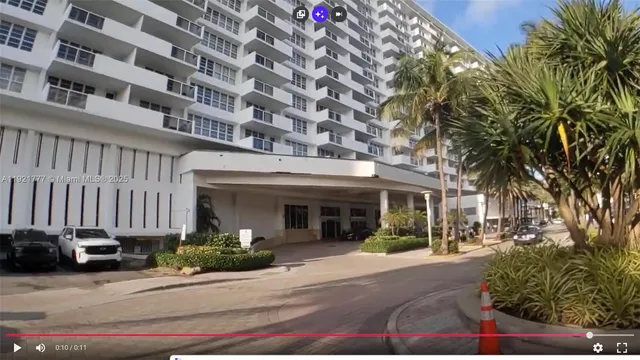 $389,000 | 100 Lincoln Road, Unit 904, Miami Beach, FL 33139
