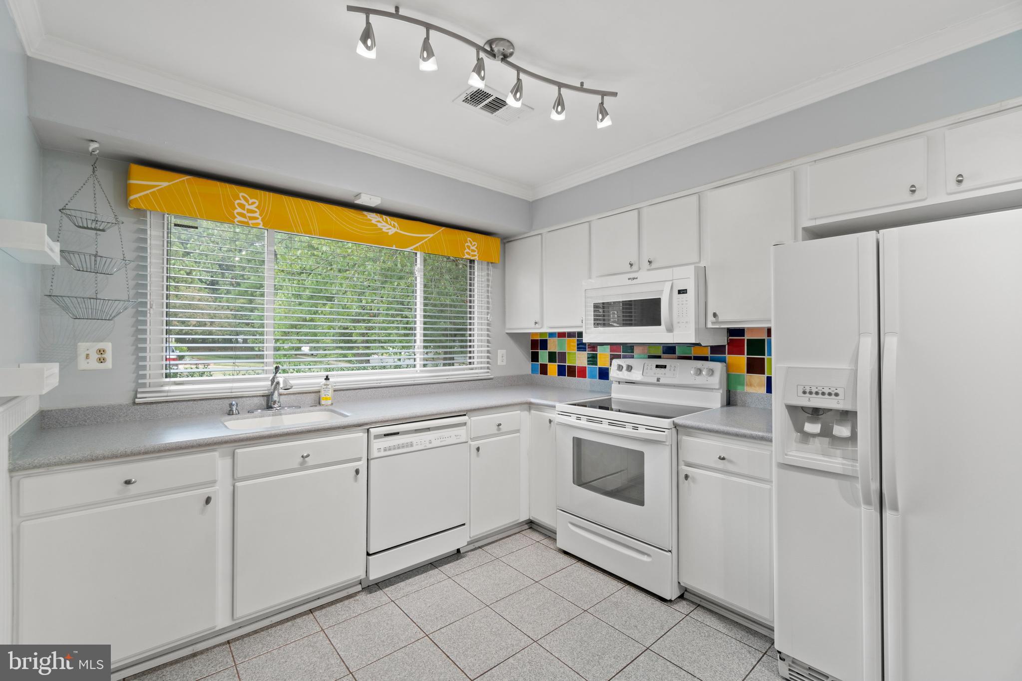 7248 Mandan Road Greenbelt, MD 20770 - Photo 14 of 35