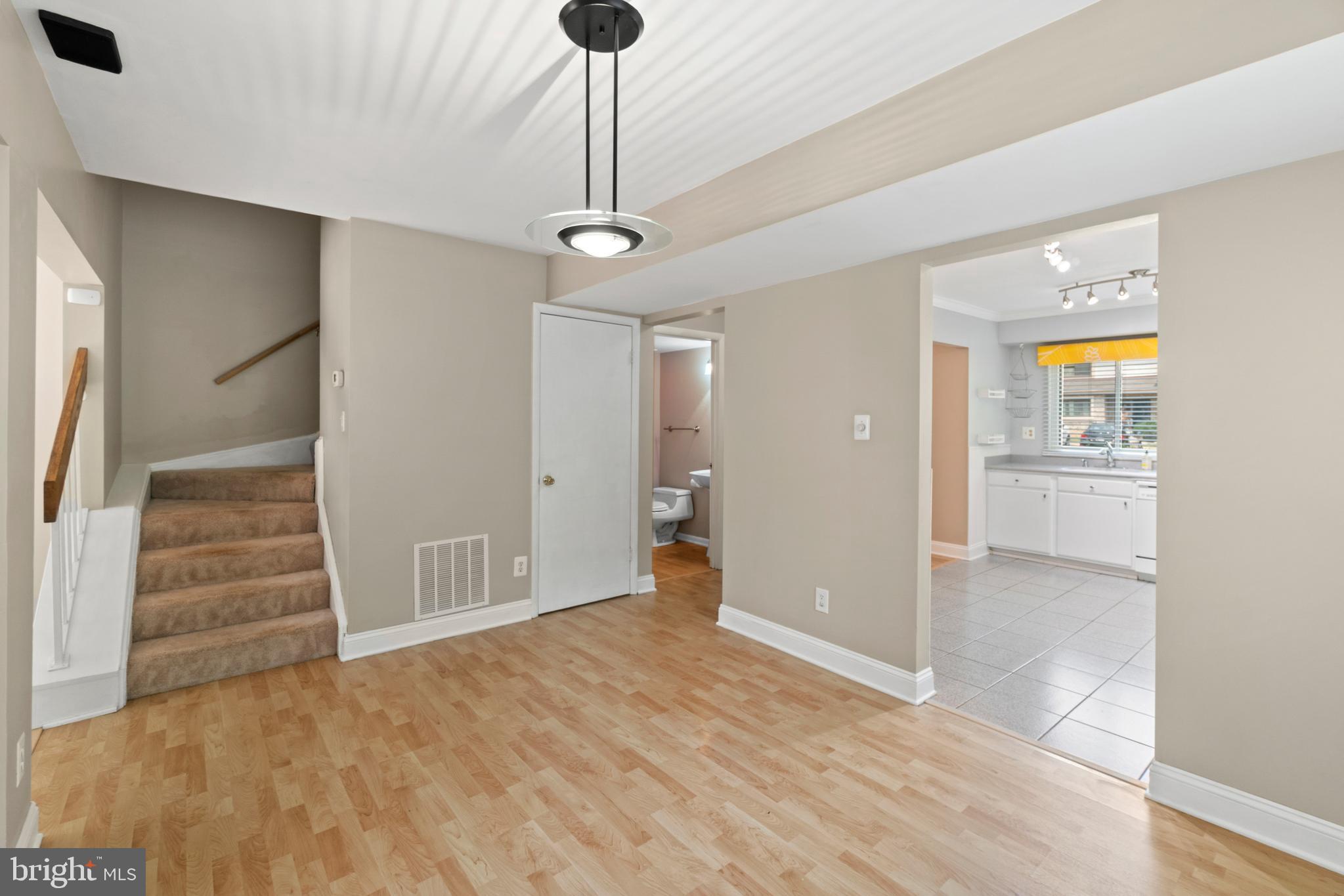 7248 Mandan Road Greenbelt, MD 20770 - Photo 8 of 35