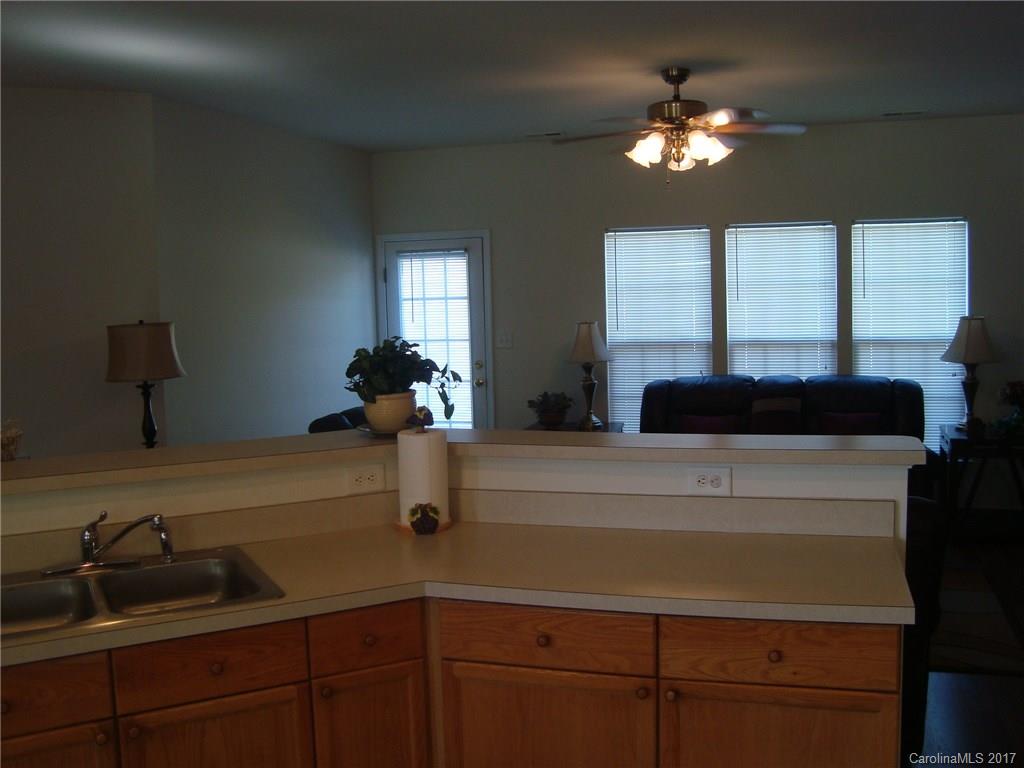 5045 Prosperity Ridge Road Charlotte, NC 28269 - Photo 8 of 24 Gallery Image 8