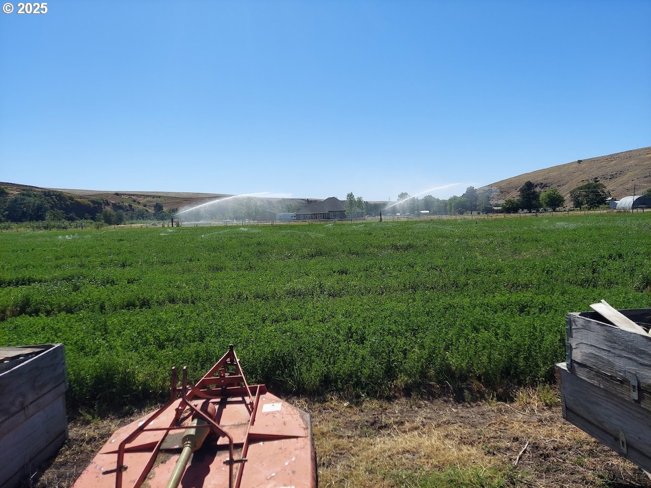 54884 Day Road Milton Freewater, OR 97862 - Photo 2 of 11