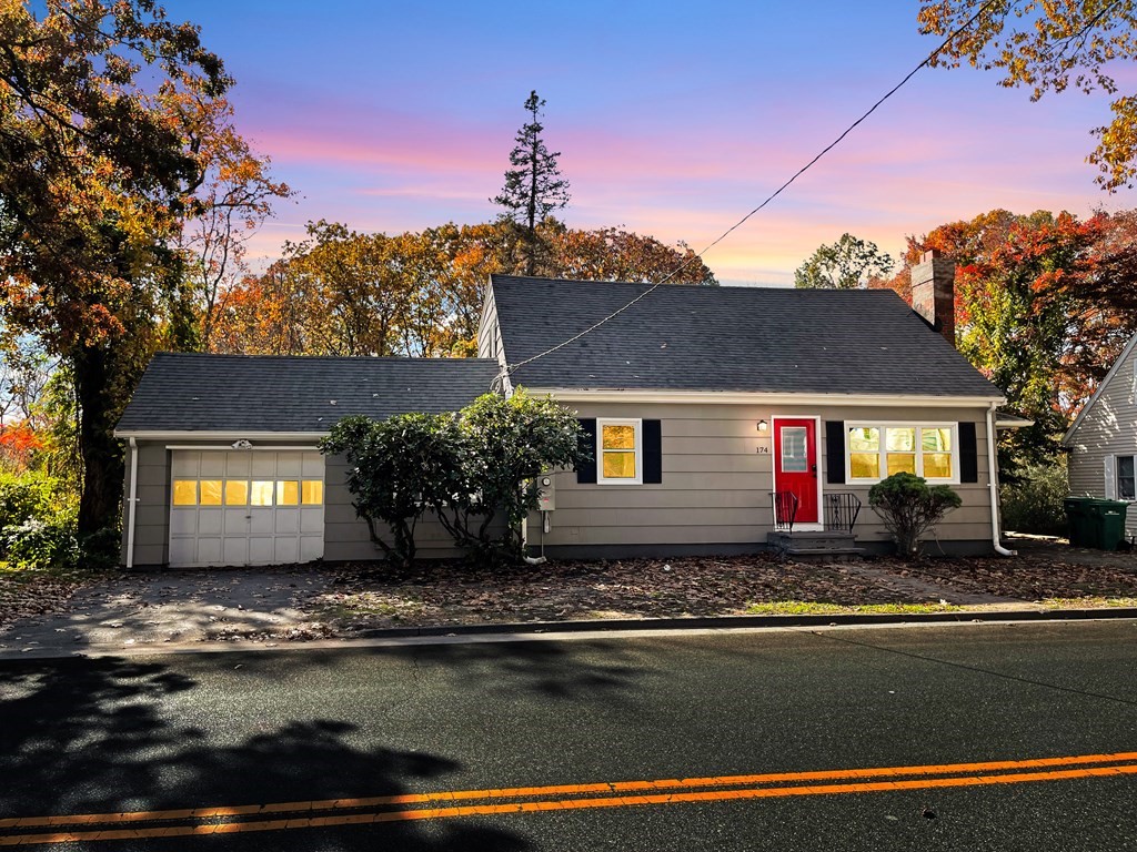 174 Den Quarry Road Lynn, MA 01904 - Photo 1 of 42 Gallery Image 1