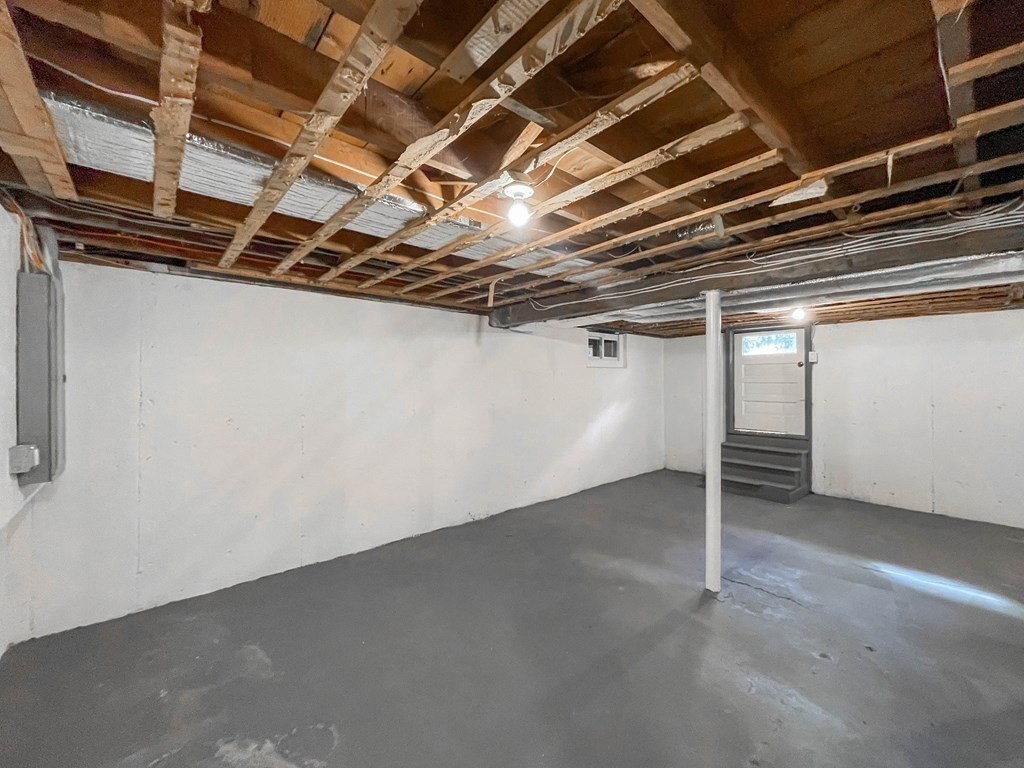174 Den Quarry Road Lynn, MA 01904 - Photo 38 of 42 Gallery Image 38