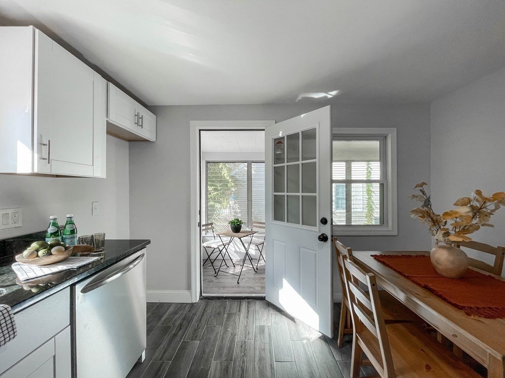 174 Den Quarry Road Lynn, MA 01904 - Photo 9 of 42 Gallery Image 9