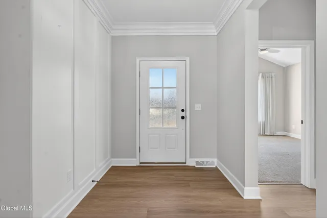 $529,900 | 1 B Cloverleaf Court, East Greenbush, NY 12144