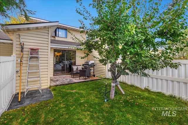 $215,000 | 259 Pheasant Road West, Unit 2, Twin Falls, ID 83301