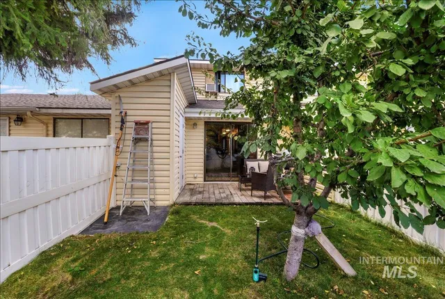 $215,000 | 259 Pheasant Road West, Unit 2, Twin Falls, ID 83301