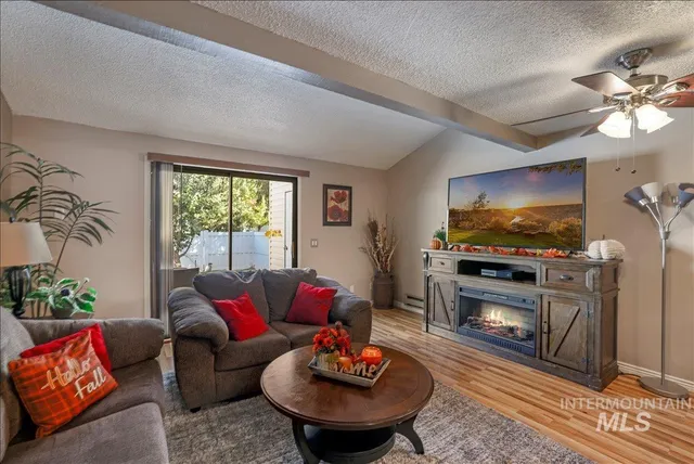 $215,000 | 259 Pheasant Road West, Unit 2, Twin Falls, ID 83301