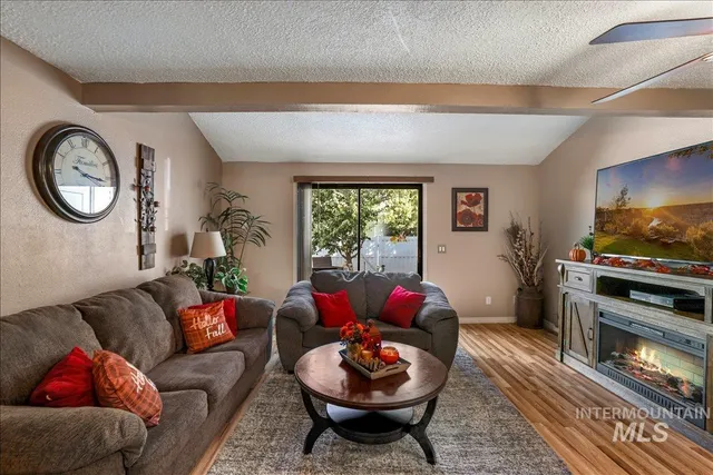 $215,000 | 259 Pheasant Road West, Unit 2, Twin Falls, ID 83301