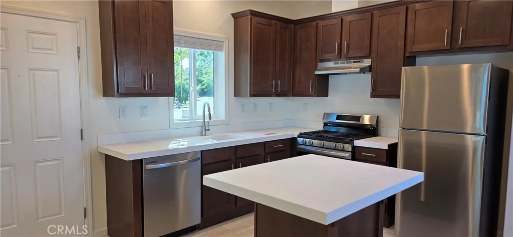 3390 Taylor, Unit 12 Loomis, CA 95650 - Photo 3 of 11