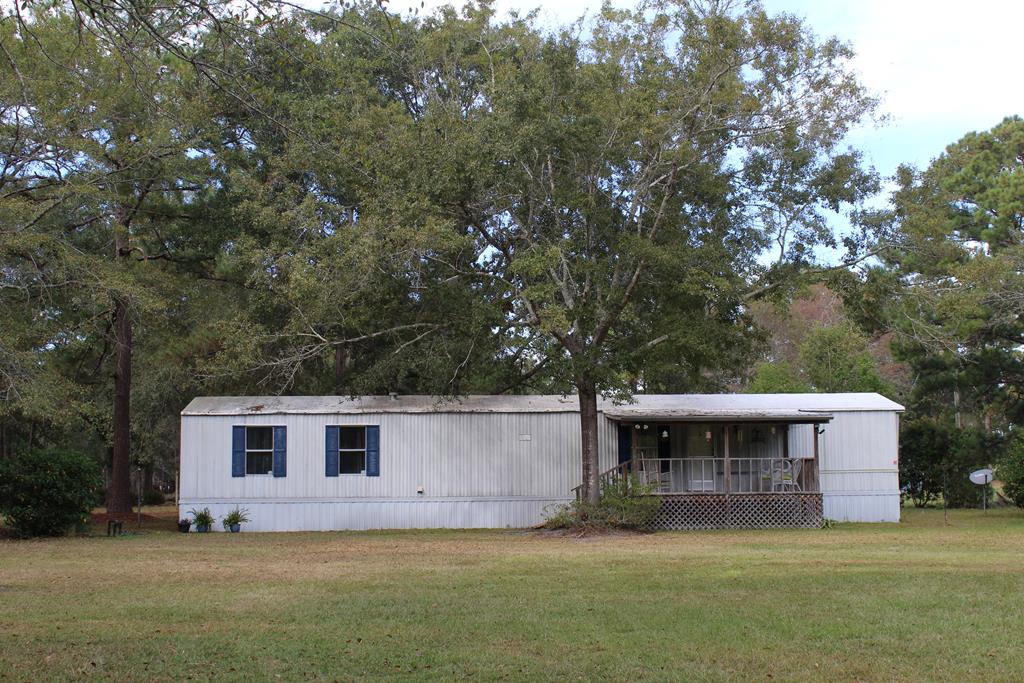 930 Edwin Reynolds Road Cottonwood, AL 36320 - Photo 1 of 32 Main View