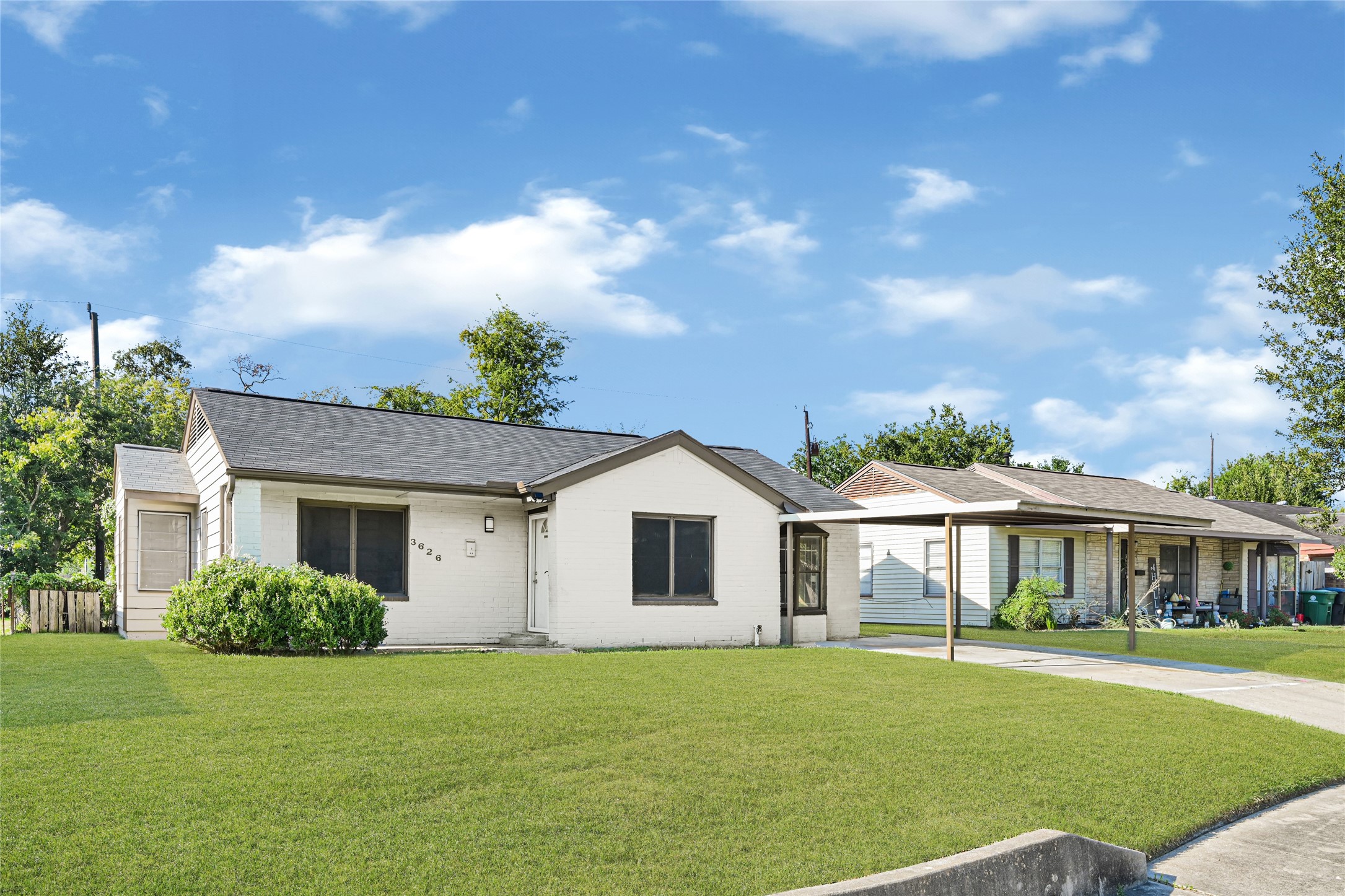 3626 Yosemite Street Houston, TX 77021 - Photo 2 of 20