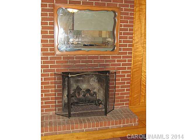 4161 Rocky Springs Road Hiddenite, NC 28636 - Photo 8 of 16 Gallery Image 8