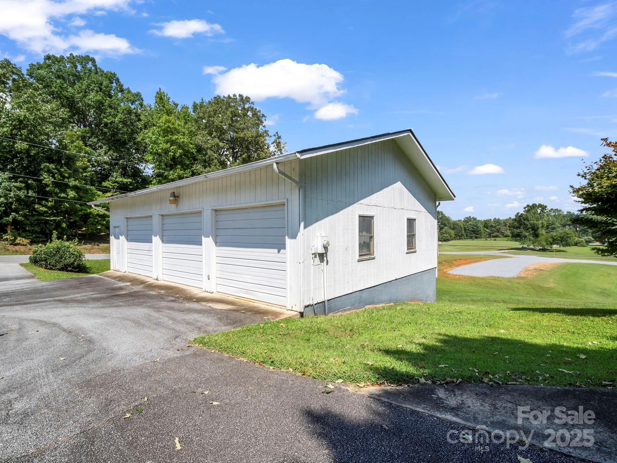 256 School Road Mill Spring, NC 28756 - Photo 28 of 37