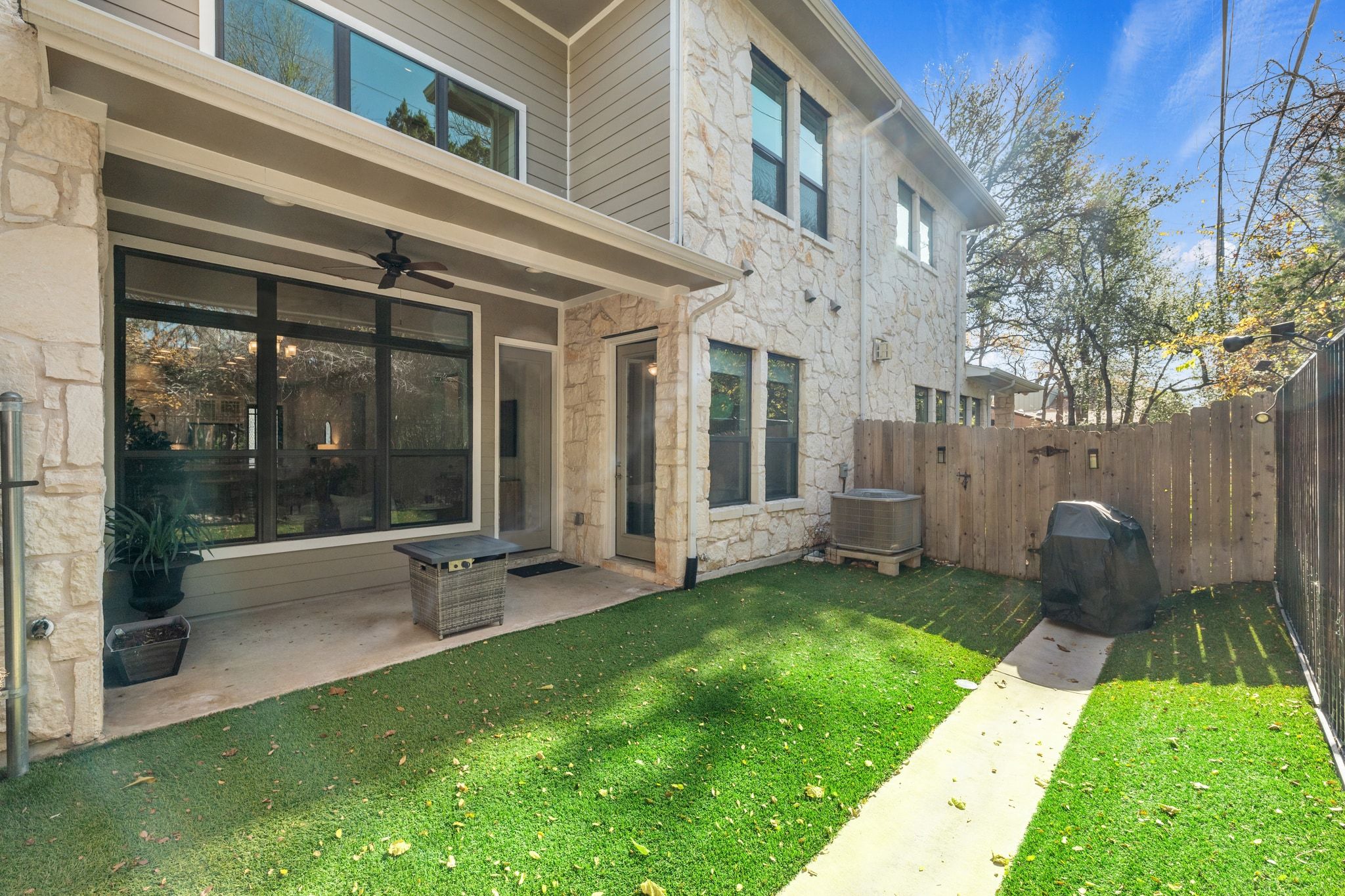 4323 Spicewood Springs Road, Unit 9 Austin, TX 78759 - Photo 30 of 31 Privately fenced backyard