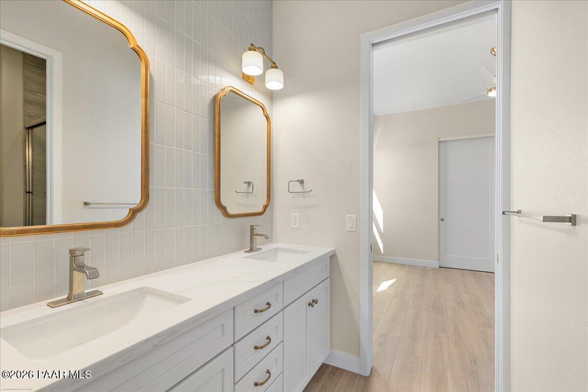5243 Dells Point Road Prescott, AZ 86301 - Photo 23 of 40 Bathroom 2 - 5243 Dells Point Rd