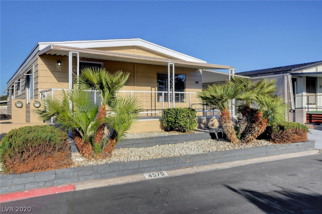 4570 Royal Ridge Way Las Vegas, NV 89103 - Photo 35 of 40 Gallery Image 35
