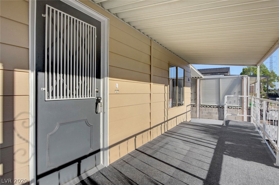 4570 Royal Ridge Way Las Vegas, NV 89103 - Photo 39 of 40 Gallery Image 39