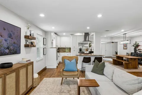 $639,000 | 10677 Larchfield Lane, Dallas, TX 75238