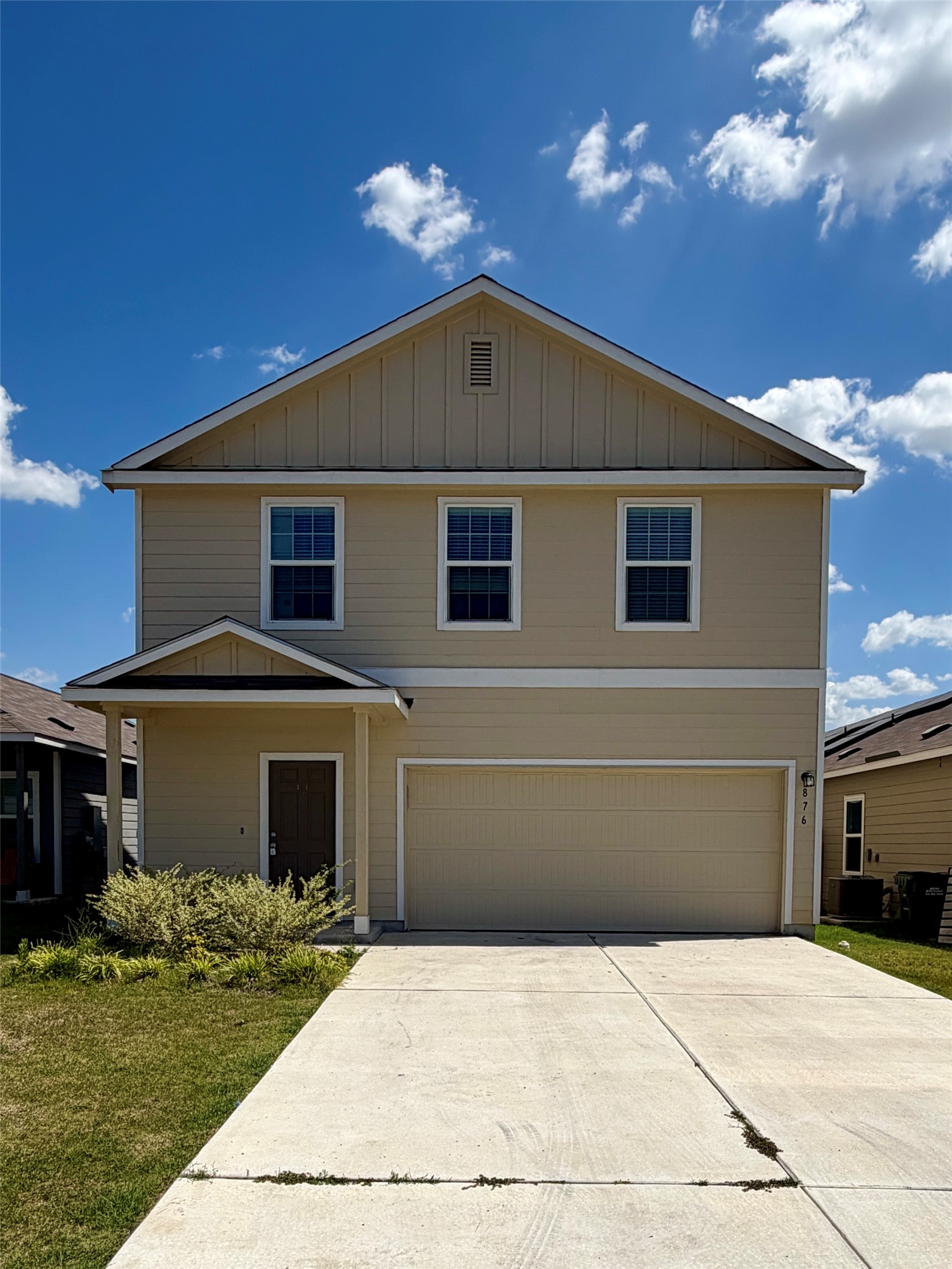 876 Rancho Del Cielo Loop Jarrell, TX 76537 - Photo 1 of 9