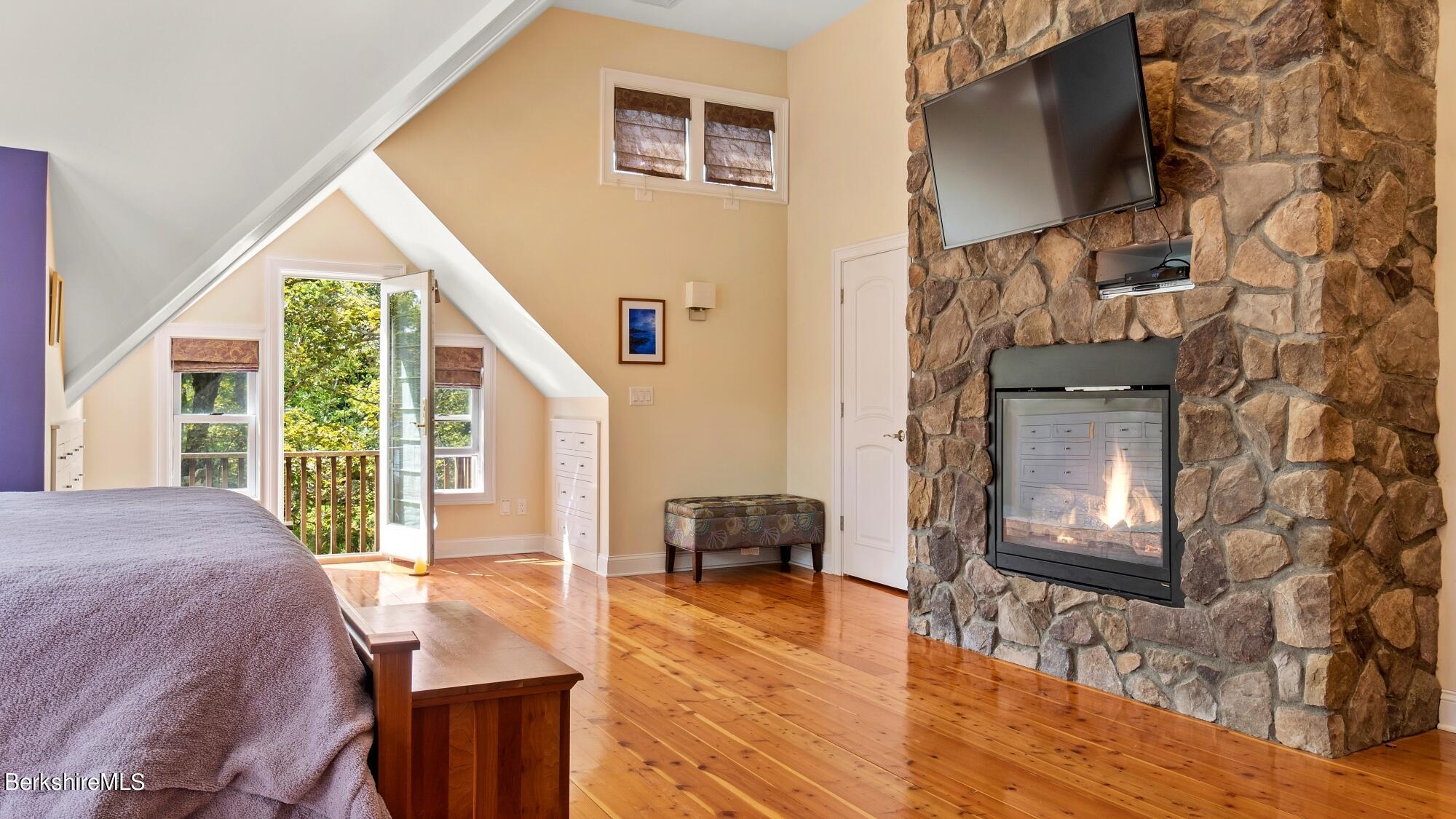 99 New Lenox Road Lenox, MA 01240 - Photo 17 of 38 Primary Suite
