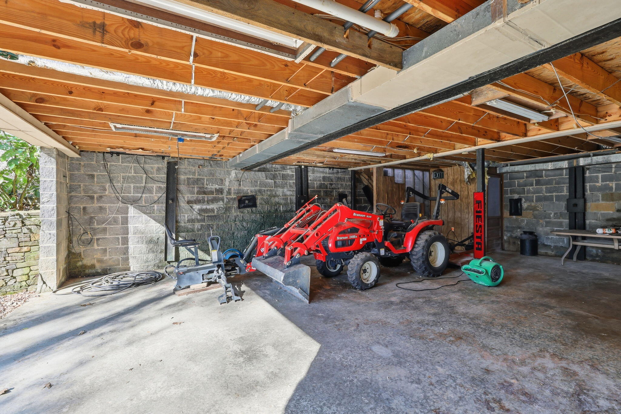 15590 Alabama Highway Rock Spring, GA 30739 - Photo 7 of 51 10-web-or-mls-15590-alabama-hwy