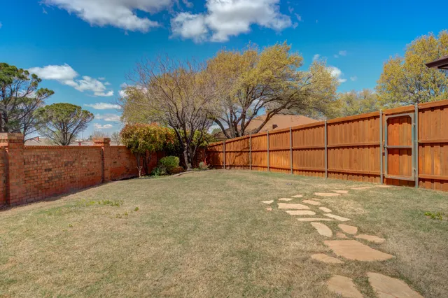 $1,299,000 | 15 Whisperwood Circle, Lubbock, TX 79416