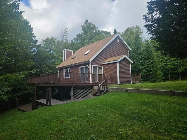 $449,000 | 44 Villager Loop, West Dover, VT 05356