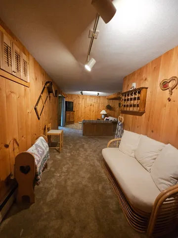 $449,000 | 44 Villager Loop, West Dover, VT 05356