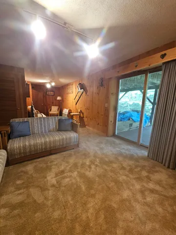 $449,000 | 44 Villager Loop, West Dover, VT 05356