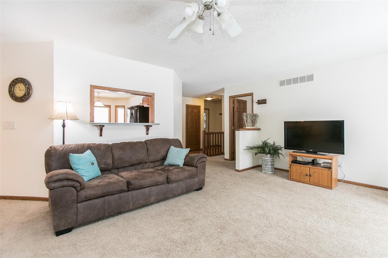 261 West 4th Street Riverside, IA 52327 - Photo 5 of 47 Gallery Image 5