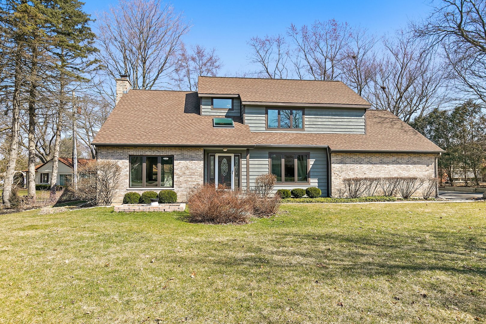 123 Sharon Drive, Sleepy Hollow, IL 60118 Compass