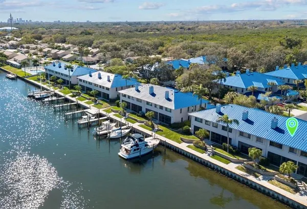 $556,500 | 1661 Watermark Circle Northeast, Unit C, St. Petersburg, FL 33702