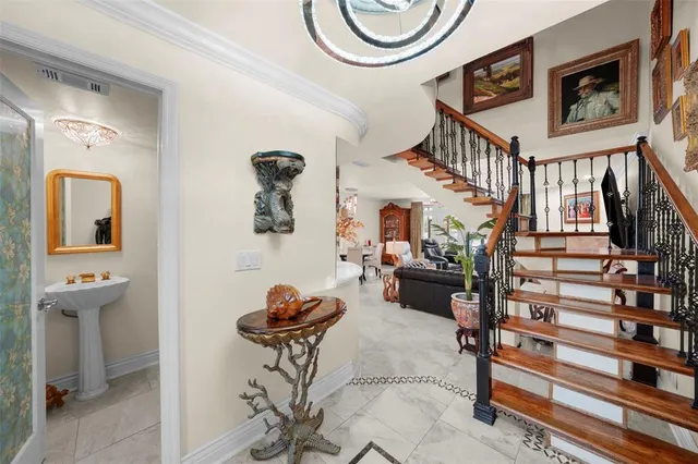 a view of entryway livingroom and hall